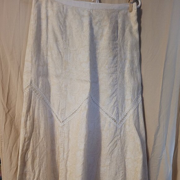 Liz Claiborne Beige & White Floral with Lace Accent Lined Skirt size 4 29" waist - Picture 1 of 7